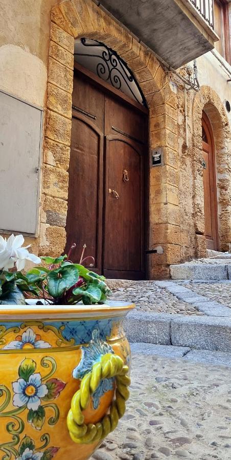 Dimora Ventimiglia Apartment Cefalù Exterior foto